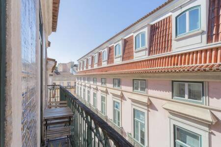 Old Town Chiado Balcony Aircon By Ld Apartments Lissabon Exterior foto